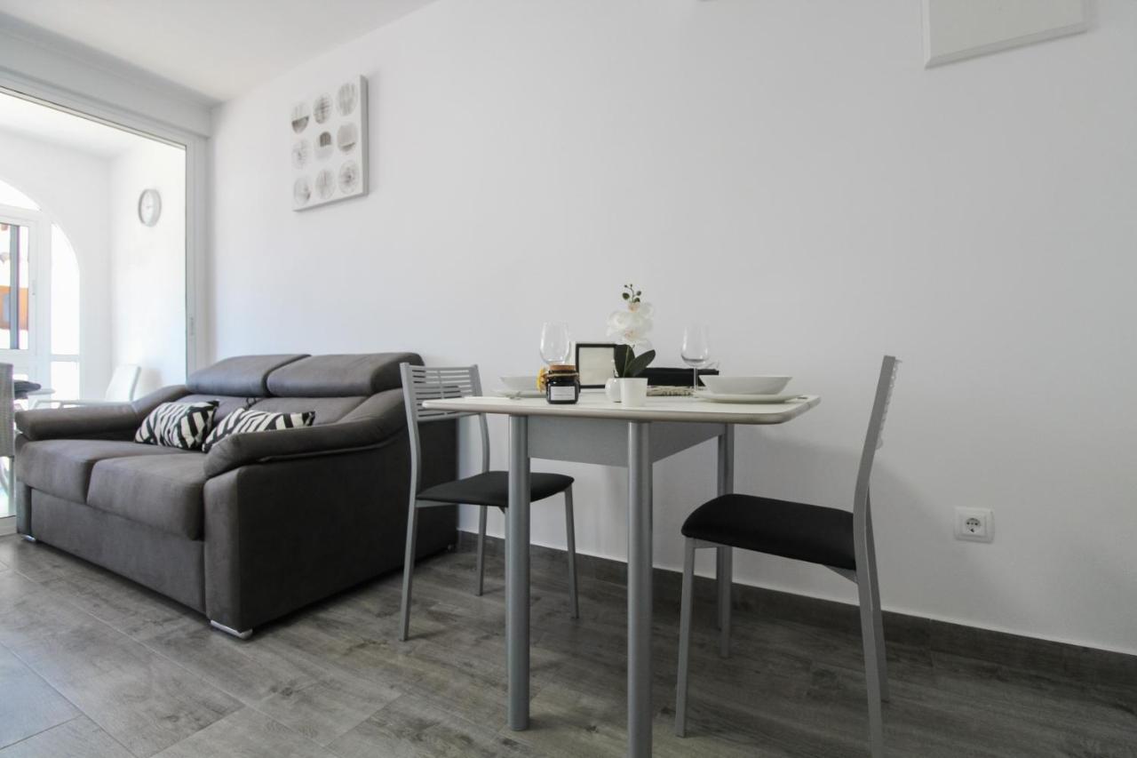 Costa Blanca Bungalow Lago Jardin Frente Piscina 4 Personas #Prp001 By Stay Orihuela Costa Torrevieja Eksteriør billede